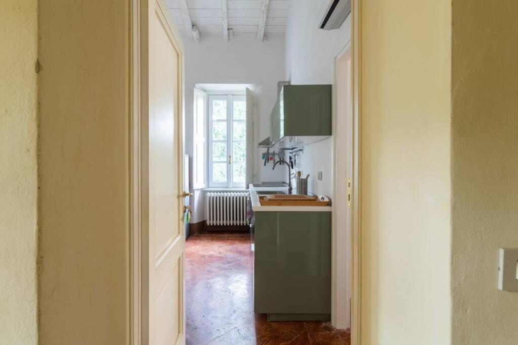 Bilocale nel Parco di Villa Erba Cernobbio Esterno foto