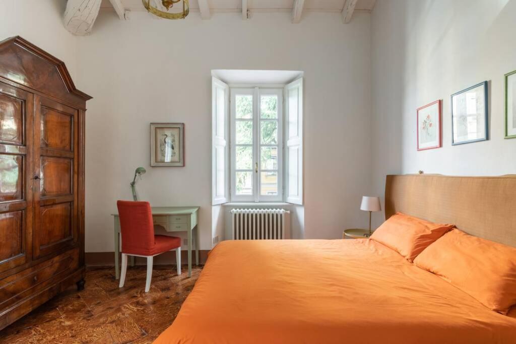 Bilocale nel Parco di Villa Erba Cernobbio Esterno foto
